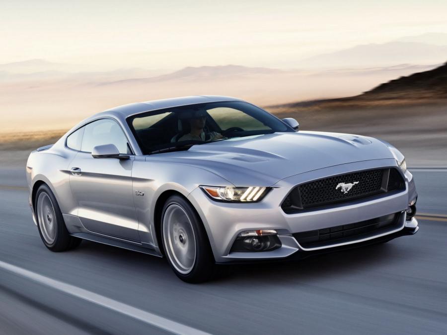  Ford Mustang GT 2015 года  (фото 10 из 93)
